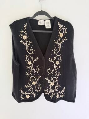 Vintage Kathy Lee Black Knit Floral Embroider whimsy goth 90s Vest-Size 26W/28W